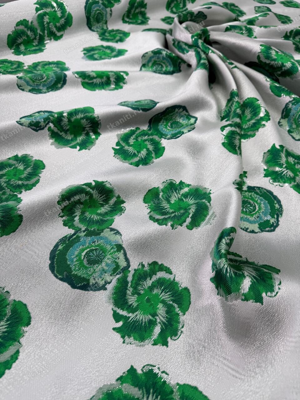 Жаккардовая ткань CAROLINA HERRERA 9613 из Италии