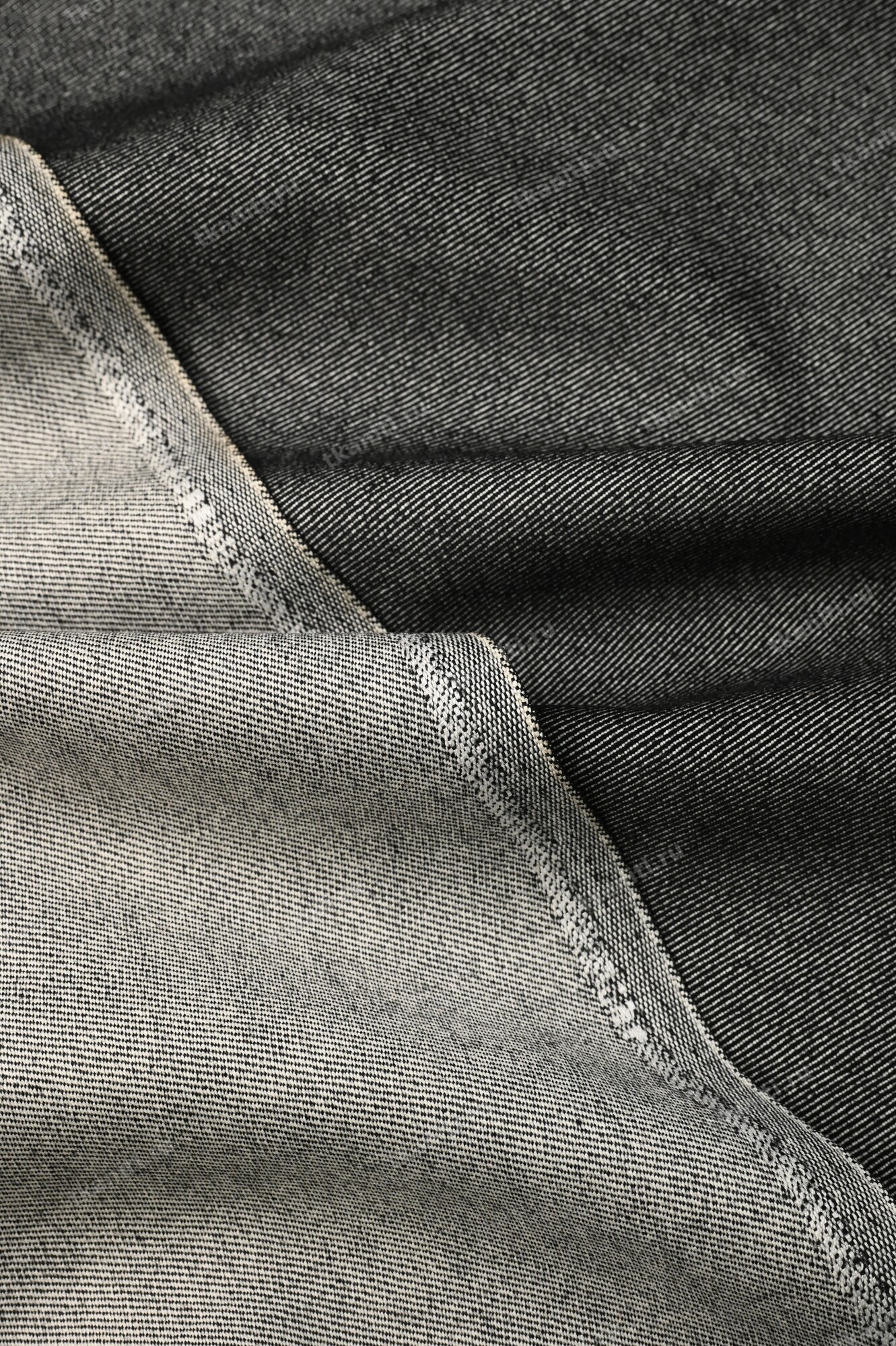 Шерстяной деним Ermenegildo Zegna 9619 из Италии