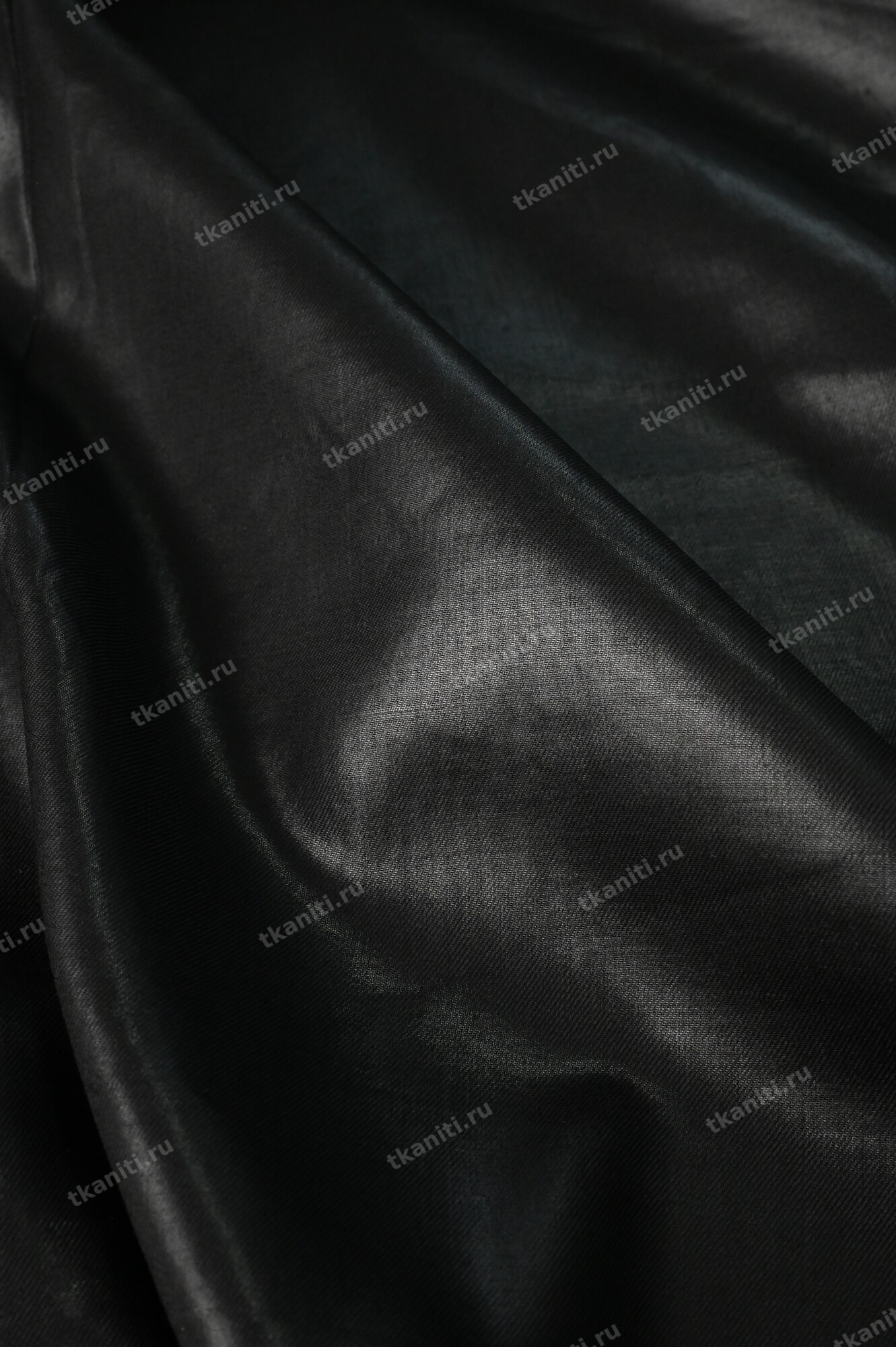 Шерсть с фактурой под кожу MAISON MARGIELA 9632 из Италии